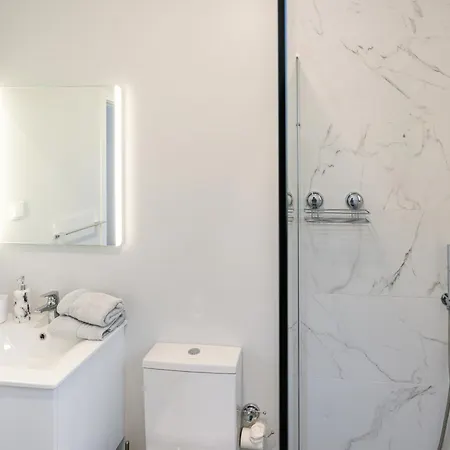 Star House -jacuzzi & Aircon Вилла