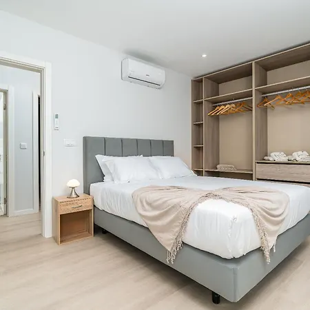 Villa Star House -jacuzzi & Aircon