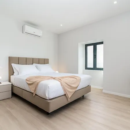 别墅 Star House -jacuzzi & Aircon