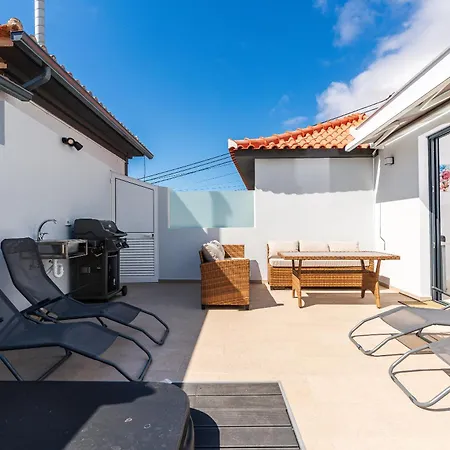 Star House -jacuzzi & Aircon Villa *