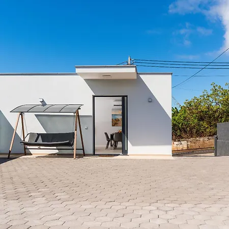 Villa Star House -jacuzzi & Aircon Calheta (Madeira)