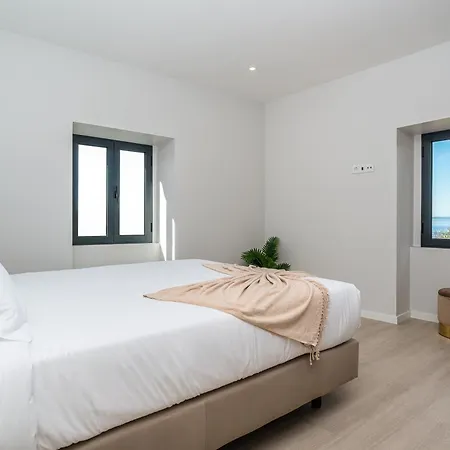 Star House -jacuzzi & Aircon 别墅 *