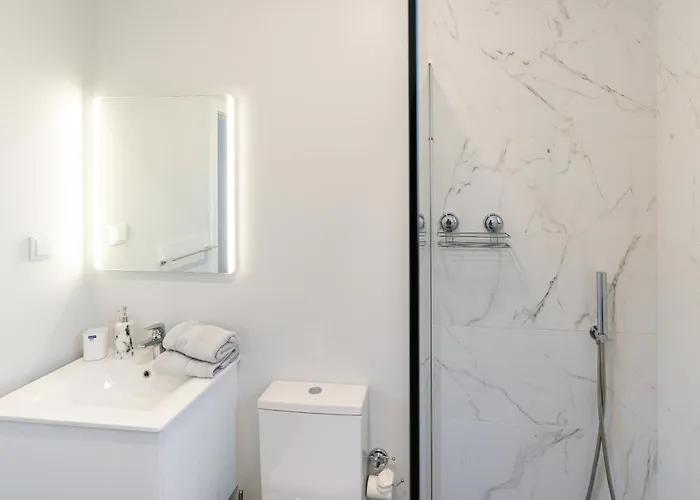 Star House -jacuzzi & Aircon Villa