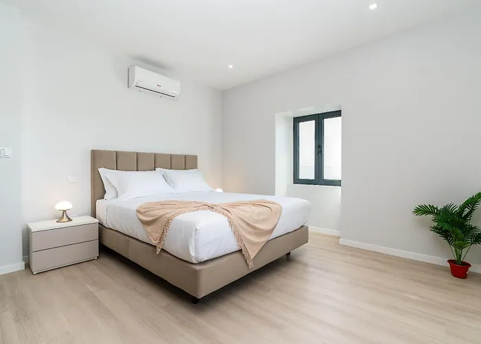 Villa Star House -jacuzzi & Aircon