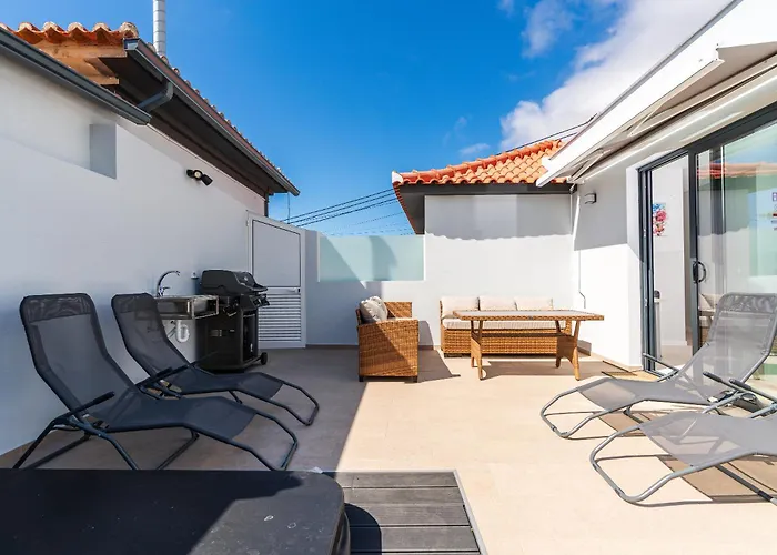 Star House -jacuzzi & Aircon Villa *