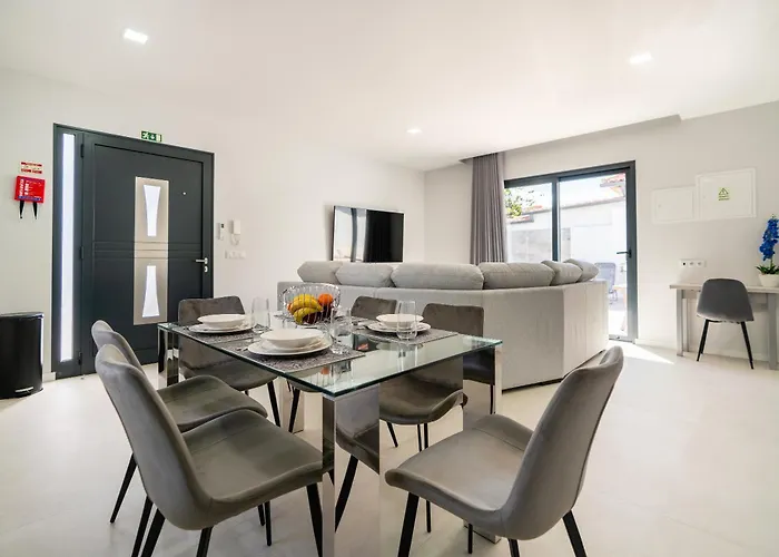 Star House -jacuzzi & Aircon Calheta (Madeira)